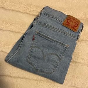 Levi’s high rise jeans